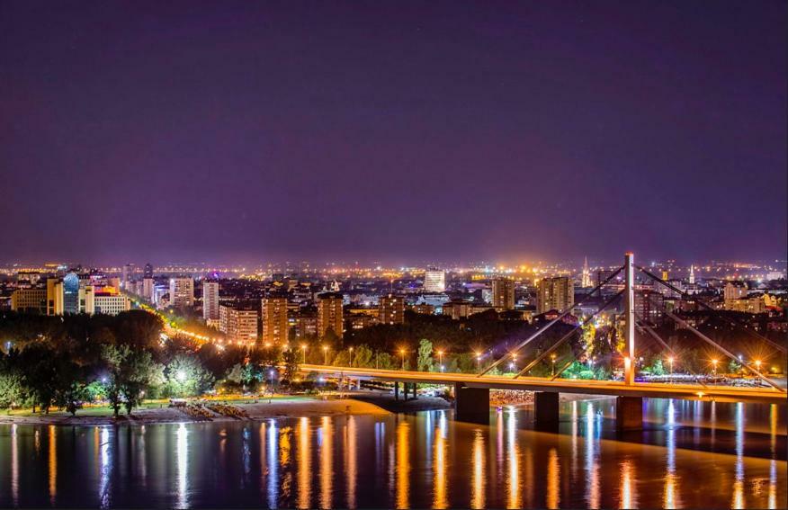Appartamento Piccolo Novi Sad Esterno foto